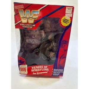 WWF 1997 The Undertaker Heroes of Wrestling Action Figure Playmates Toys